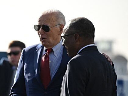 US President Joe Biden (C) gestures next to Prime Minister of Cape Verde Ulisses Correia e