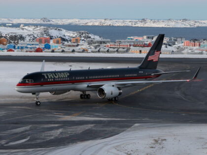 An aircraft alledgedly carrying US businessman Donald Trump Jr. arrives in Nuuk, Greenland