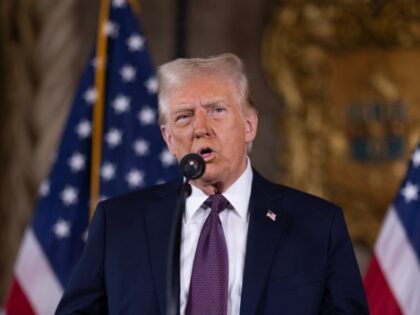 PALM BEACH, FLORIDA - JANUARY 07: U.S. President-elect Donald Trump speaks to members of