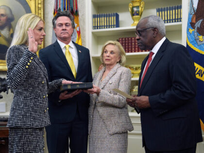 Pam Bondi is sworn in as Attorney General by Supreme Court Associate Justice Clarence Thom