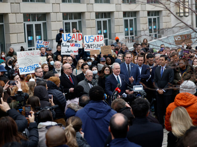 WASHINGTON, DC - FEBRUARY 03: U.S. Sen. Chris Van Hollen (D-MD) and Rep. Gerry Connolly (R